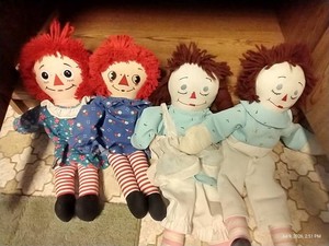 (4) Vintage Homemade Raggedy Ann & Andy Dolls