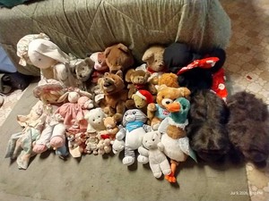 Large Lot of Stuffed Animals & Gorilla Slippers