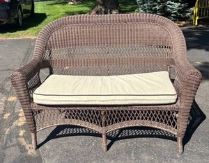 G - Wicker Patio Loveseat With Cushion