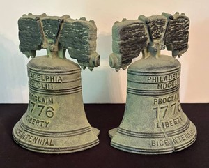 O - Vintage Virginia Metal Crafters Liberty Bell Bookends Pair