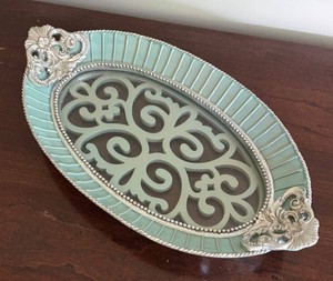 O - Ornate Vanity Tray