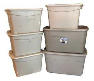 MB - Sterilite Storage Totes (Lot of 6)