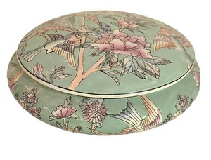 LL-BR2 - Bird Motif Covered Porcelain Bowl Hand Decorated