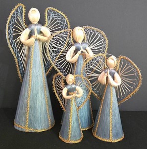 LL-ST - Hand Crafted Angel Figurines (Lot of 4)