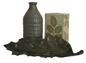 LL-ST - Bachmans Leaf Dish Resin Box & Pottery Vase Mixed Lot