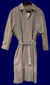 O - Womens Trench Coat - London Fog Lined Size 20 12