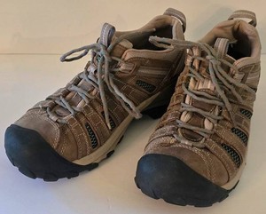 O - Womens Hiking Shoes - KEEN 5258-ERDP Size 9.5