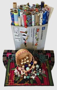 LL-ST - Christmas Decor Mixed Lot - Wrapping Paper, String Lights, Rugs, Basket & Ornaments