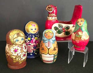 LL-ST - 5-Piece Nesting Doll Sets & Bird Planter Mixed Lot