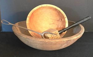 K - Vintage Wooden Bowl Set Tree Spirit Mixed Lot