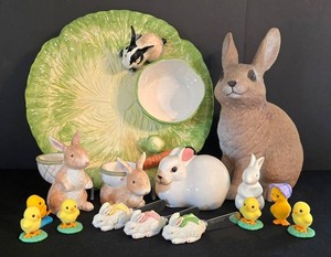 K - Easter Decor Mixed Lot the Mane Lion Platter Artline Rabbit Figures & Spreaders