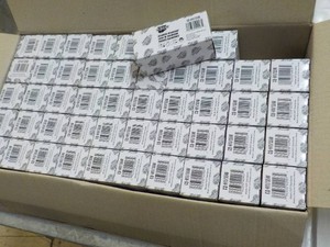 Case of 49 Carquest Halogen Headlig...