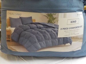 Casual Living Blue 3 Piece Comforte...