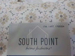 South Point King 6 piece Sheet Set...