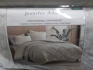 Jennifer Adams 6 piece Reversible C...