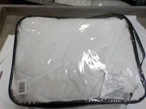 Mattress Pad Small Repair in Seam N...
