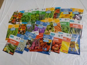 25 Garden Seed Packets...