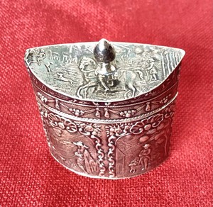 Antique Hanau  Dutch Fine Embossed Sterling Silver Tea Caddy