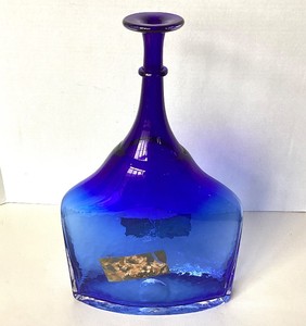 Kosta Boda (Bertil Vallien) Satellite Vase