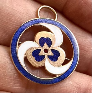 Vintage 10K Gold & Enamel Girl Scouts of America Thanks Pendant