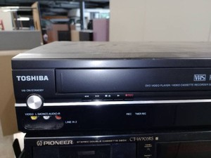 Toshiba DVDVCR Combo Player.