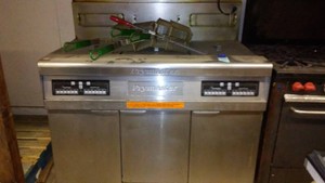 Frymaster PMJ245ECSFESPR Commercial Gas Fryer System.