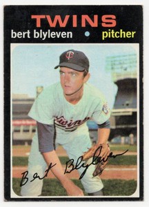 1971 Topps Bert Blyleven Rookie Card #26