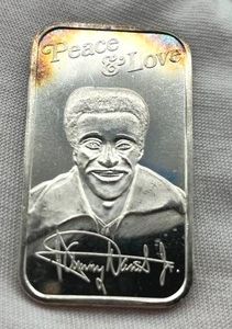 United States Corporation Sammy Davis, Jr. One Troy Ounce .999 Fine Sliver Bar