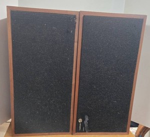 Vintage Rectilinear Speakers (Lot of 2)