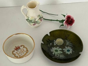 Queens Silver Jubilee & Floral Ceramic Mixed Lot