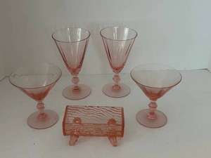 Pink Glass Stemware and Log Tray &nbsp(5 Pieces)