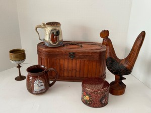 Peacemaker Mug, Rattan Storage Box & Folk Art Mixed Lot