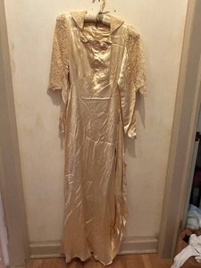 Vintage 1930s Champagne-Colored Satin & Lace Formal Gown