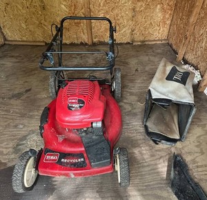 Toro Recycler Push Mower With Bagger
