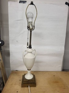 Ceramic Urn Table Lamp