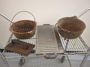 Lot Including Lodge Cast Iron GrillGriddle Dutch Ovens & Press