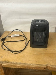 Comfort Zone Ceramic Heater With Adjustable Thermostat