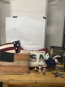 Patriotic Americana Decor Mixed Lot
