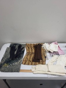 Vintage Womens Gloves & Scarves Lot Leather Dress Gloves Assorted