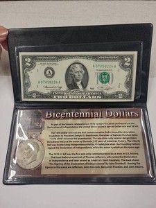 1976 Bicentennial $2 Bill & Eisenhower Dollar Display Set Folder