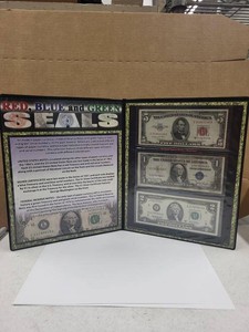 First Commemorative Mint Red Blue Green Seals U.S. Currency Folio