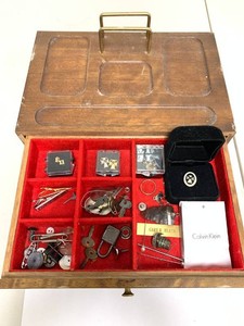 Lot Including Vintage Wooden Valet Box Sigma Chi Pins Arrowhead Keys