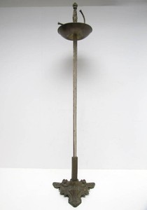 Vintage 1930s era Smoking Stand Sword Ashtray wRemoveable Sword