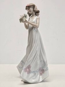 Large Signed LLADRO Porcelain Figurine - Butterfly Treasure - 12 Tall