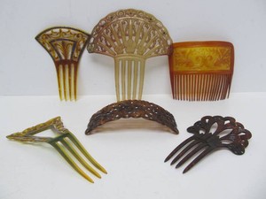 Very nice Group of Ornate Vintage Celluloid etc Hair Combs