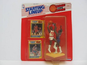 New in Package Unopened MICHAEL JORDAN Starting Lineup Figure wCard or Cards #11