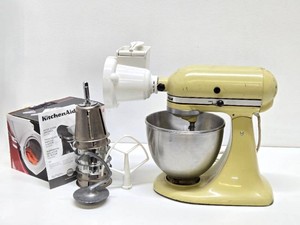 Working KitchenAid Mixer wAccessories