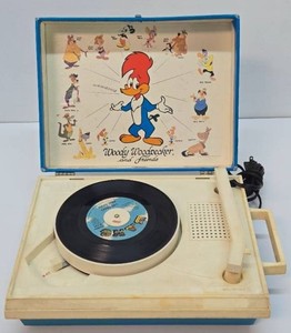 Vintage Woody Woodpecker Record Player&nbsp