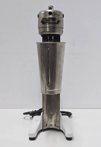 Working Vintage 1930s ere GILCHRIST Chrome Blender