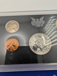 1968 United States Proof Set 40% Silver Half Dollar